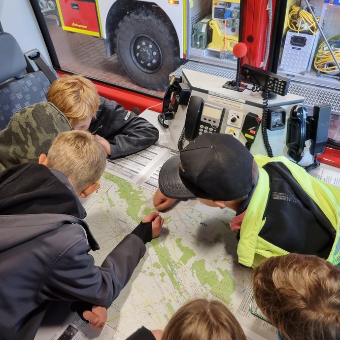 Feuerwehr (vergrößerte Bildansicht wird geöffnet)